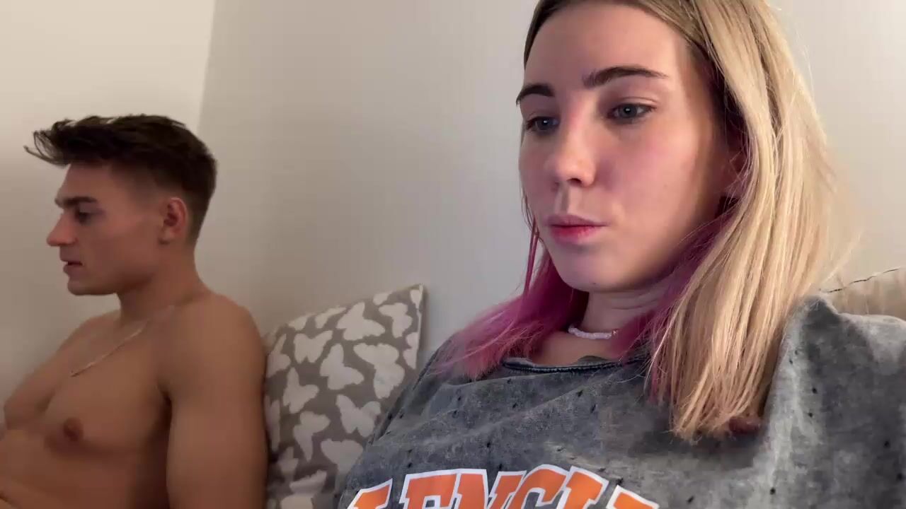 Chaturbate Bogyangel Jan Naked In Front Of The Camera Fuckit Cc